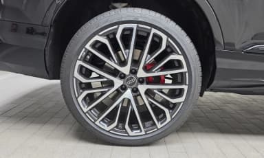 SQ7 (4M)