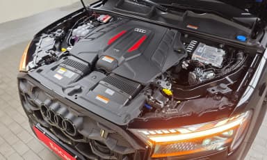 SQ7 (4M)