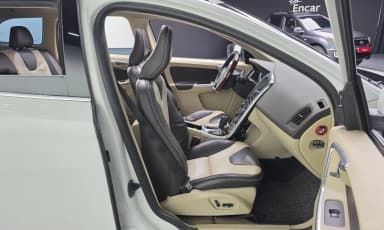 XC60