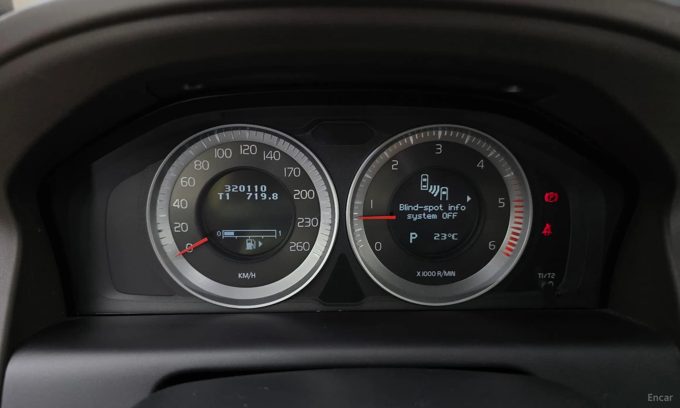 XC60