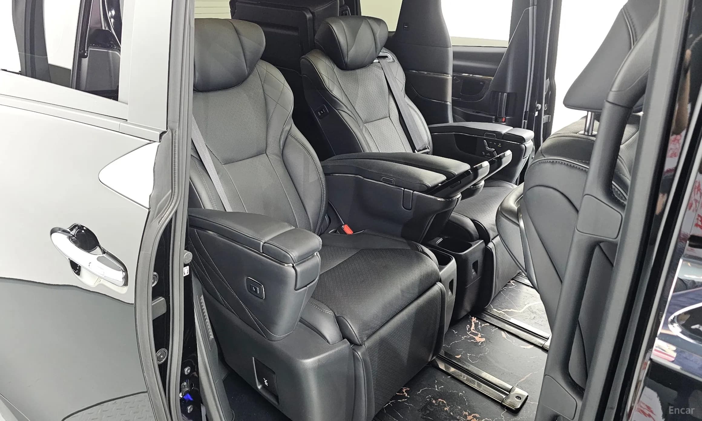 Alphard 4th Generation
