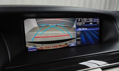 LS600hL