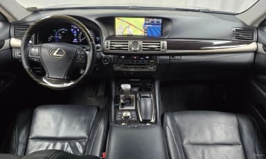 LS600hL