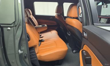 Rexton Sports Khan