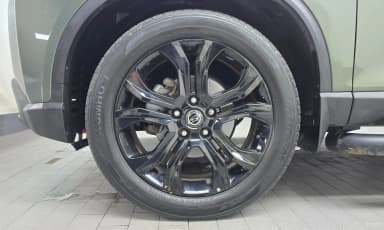 Rexton Sports Khan