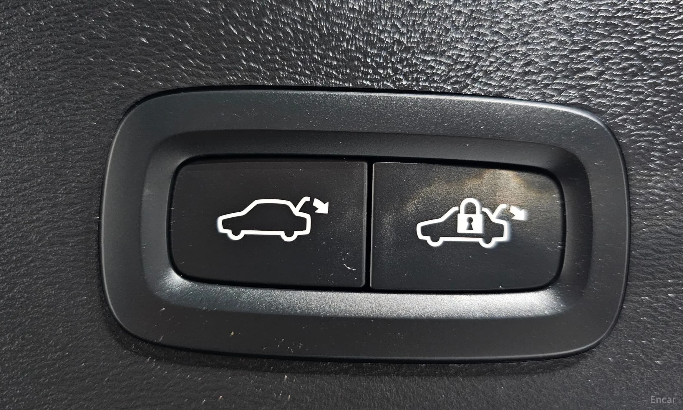 XC40 Recharge