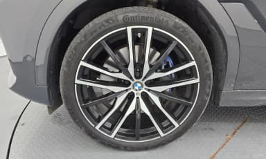 X6 (G06)