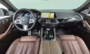X6 (G06)