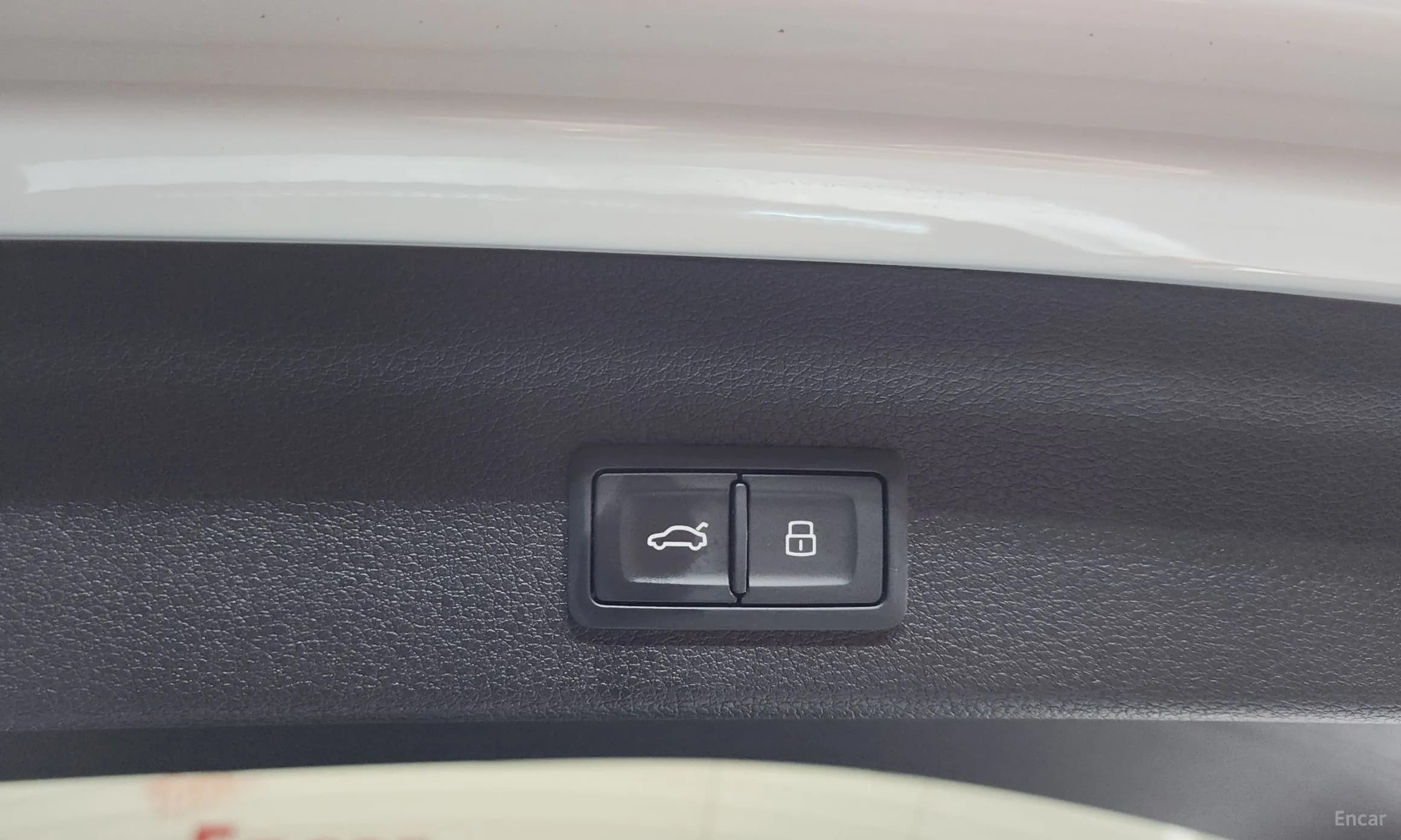 Q3 (F3)