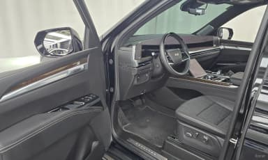 Escalade 5th Generation
