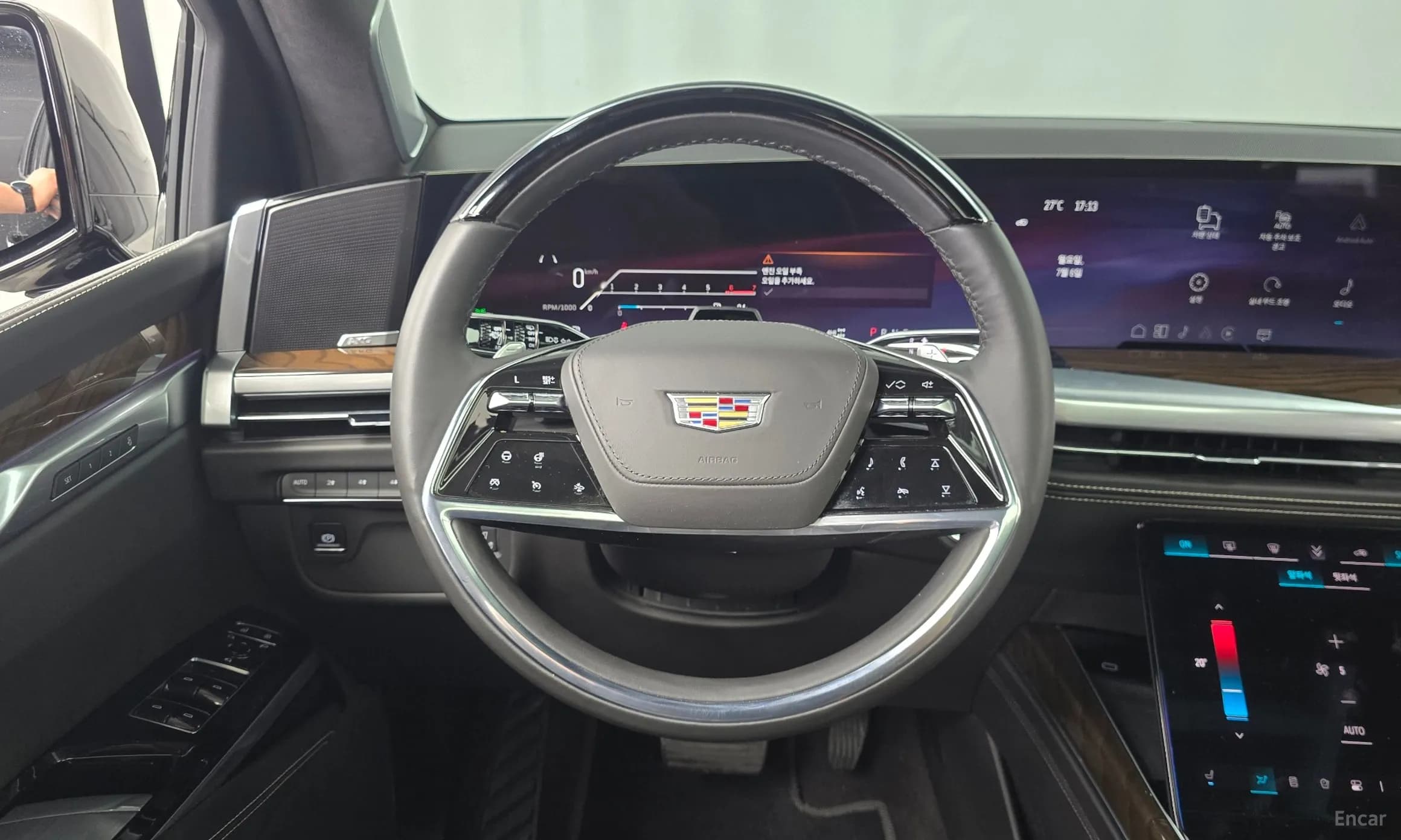 Escalade 5th Generation