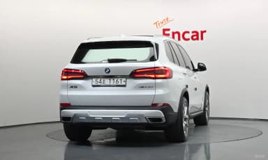 X5 (G05)