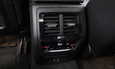 X3 (G01)