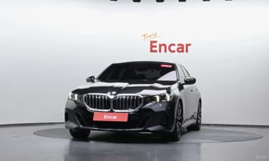 5 Series (G60)