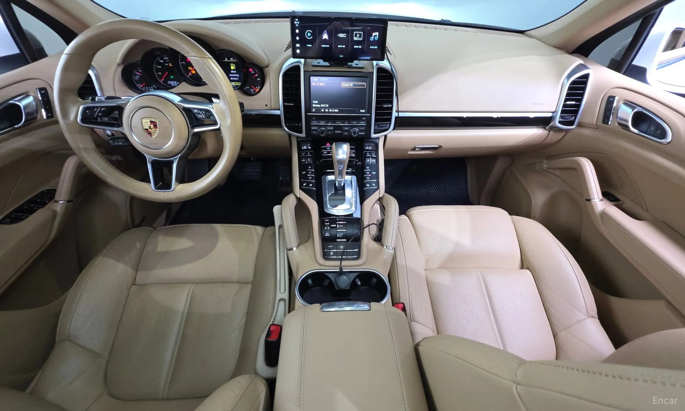 New Cayenne