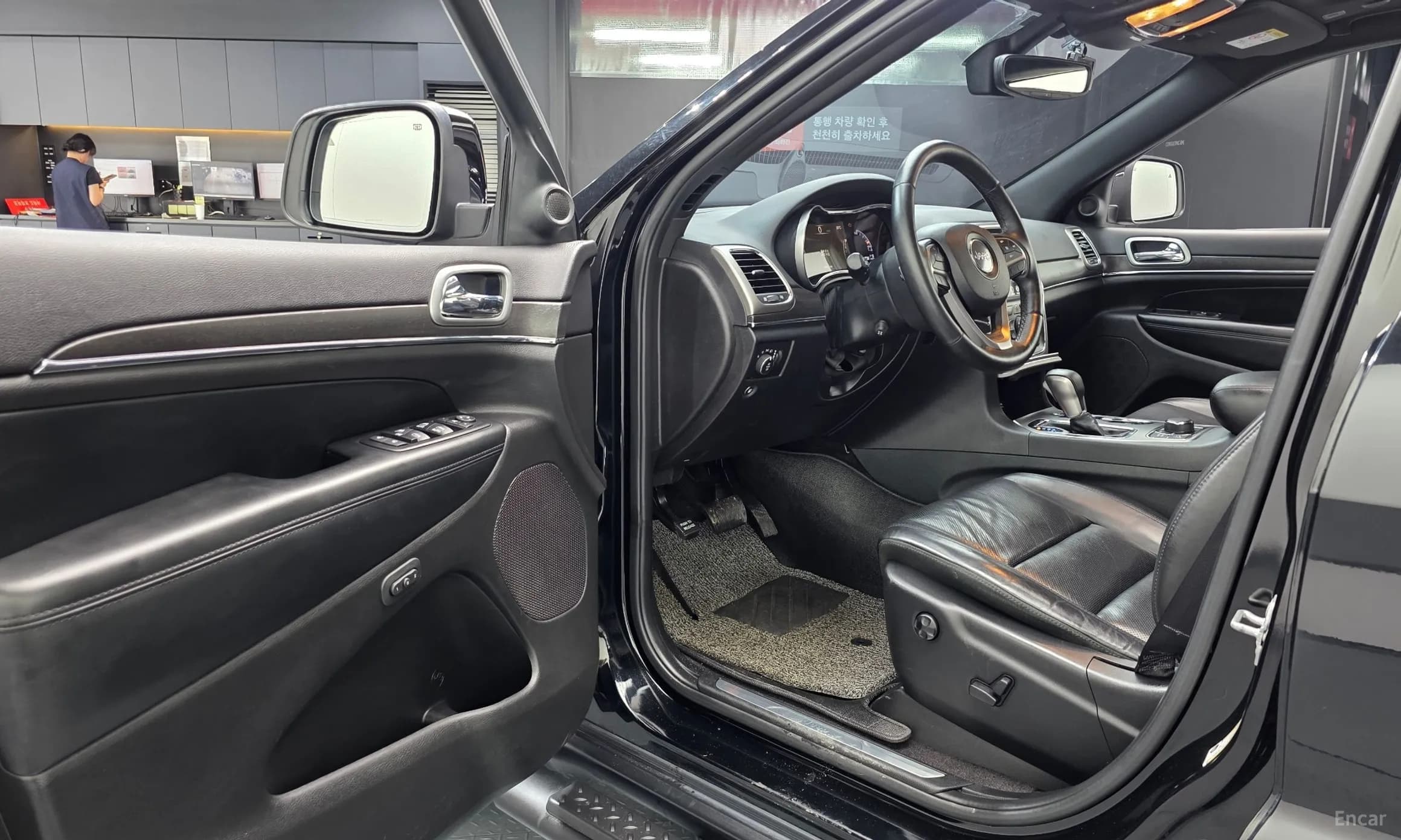 Grand Cherokee