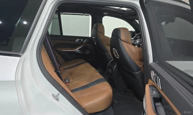 X5M (G05)