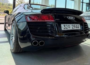 R8