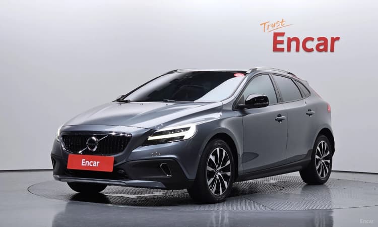 V40 Cross Country
