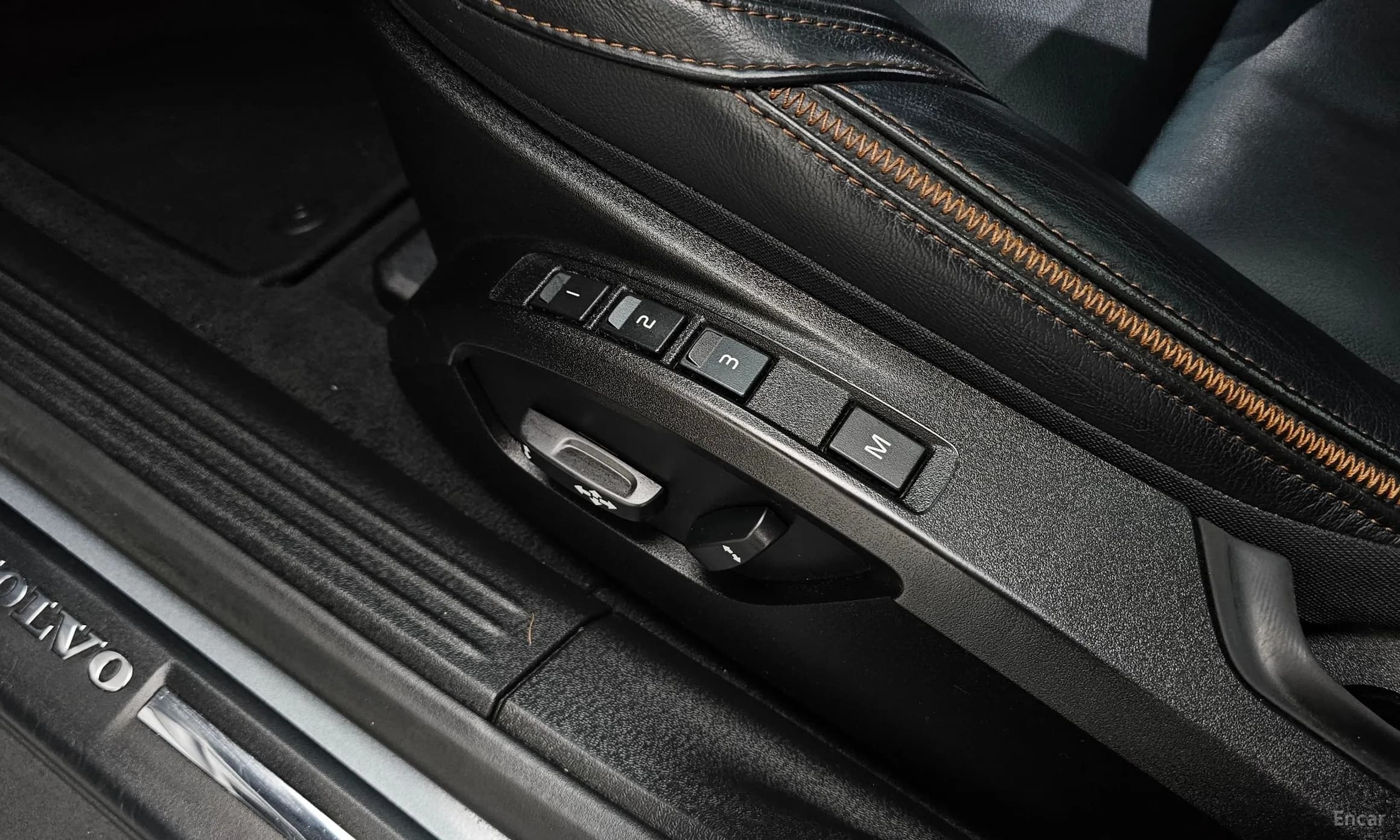 V40 Cross Country