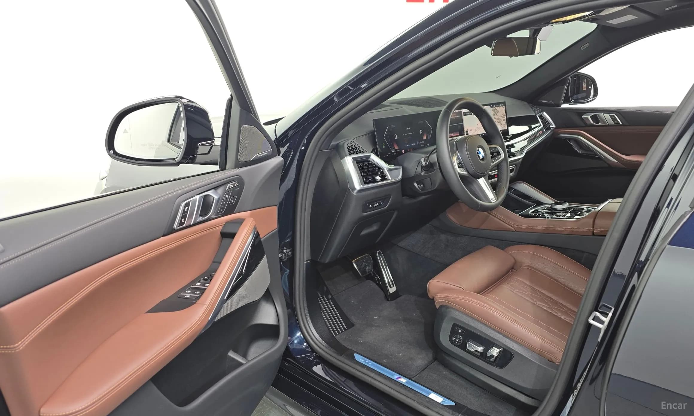 X6 (G06)