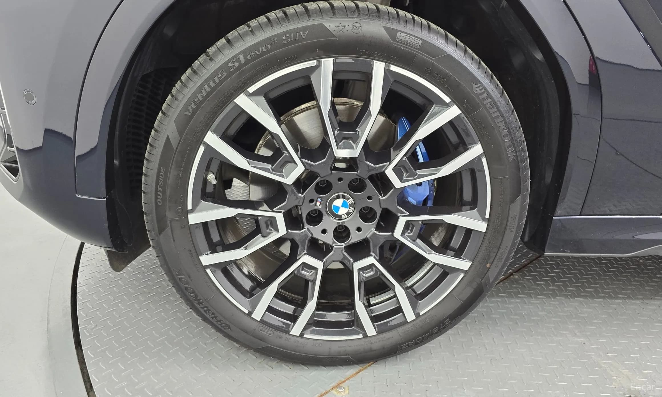 X6 (G06)