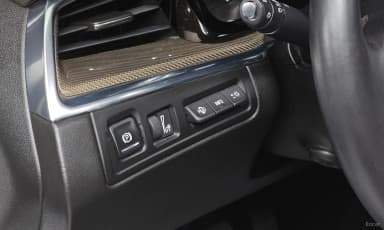 XT5