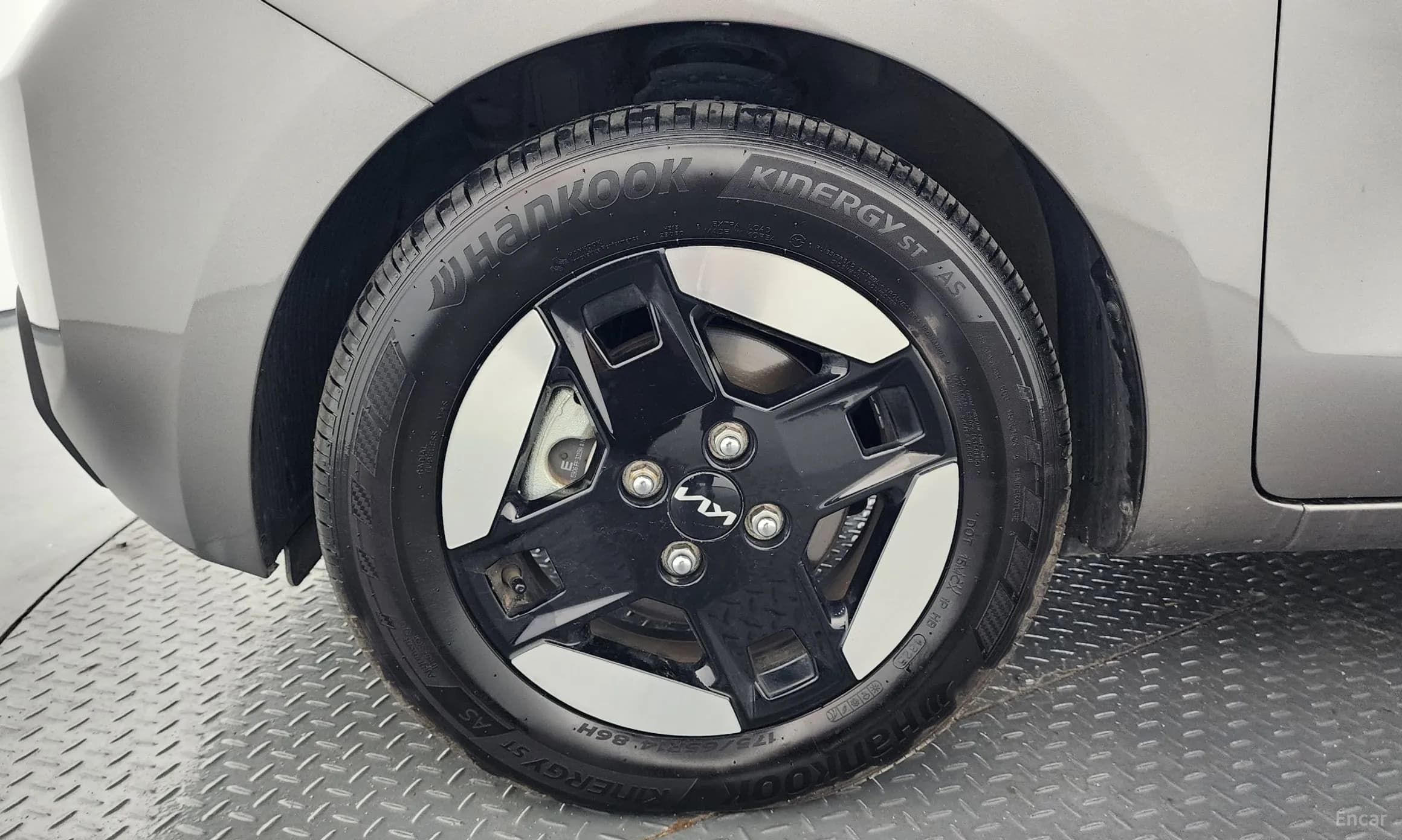 The New Kia Ray EV