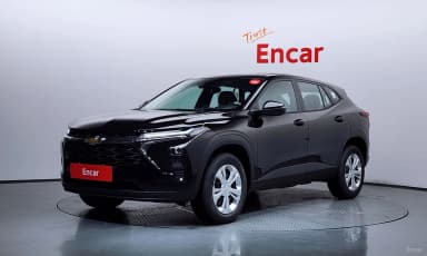Trax Crossover