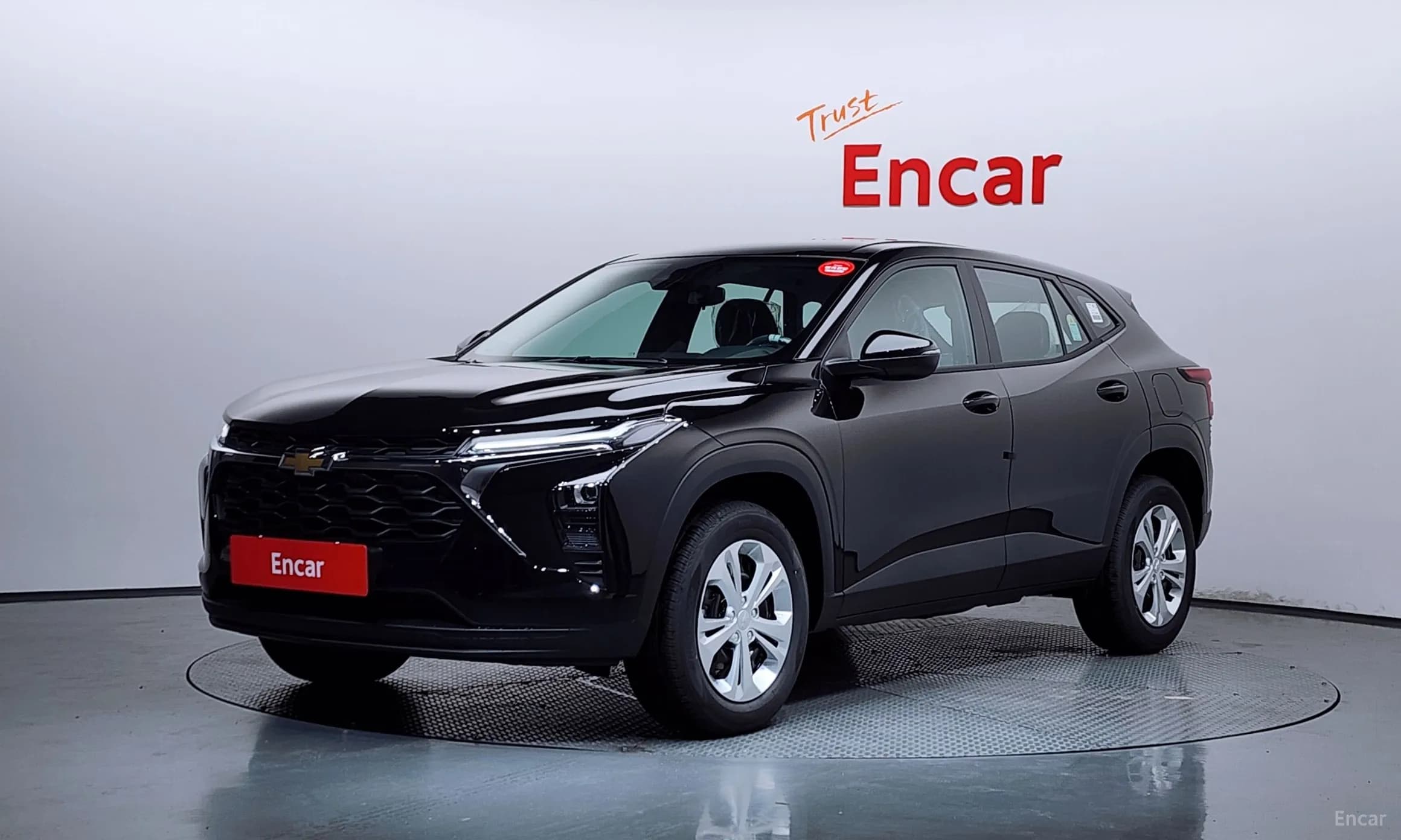 Trax Crossover