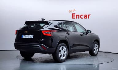 Trax Crossover