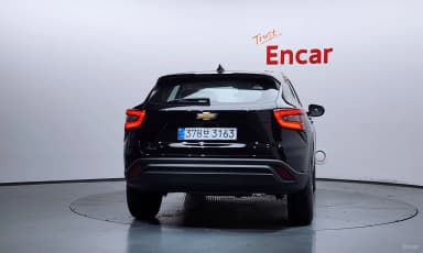 Trax Crossover