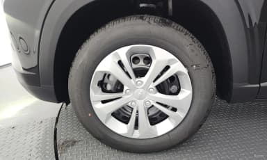 Trax Crossover