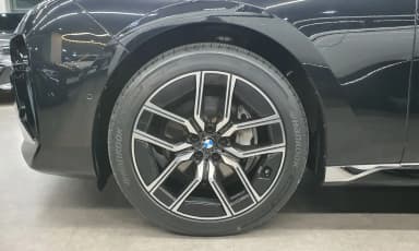 7 Series (G70)