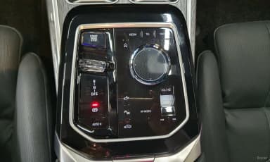7 Series (G70)