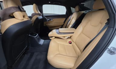S90