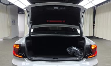 S90