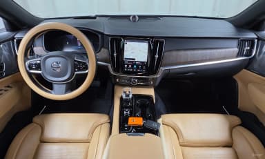 S90
