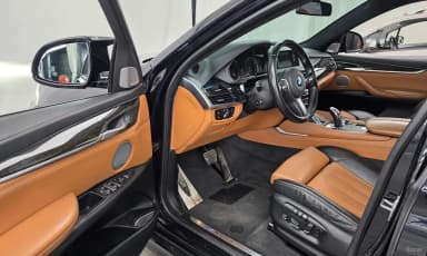 X6 (F16)