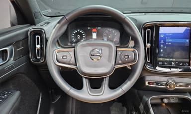 XC40