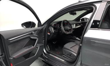 RS3 (8Y)