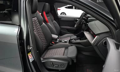 RS3 (8Y)