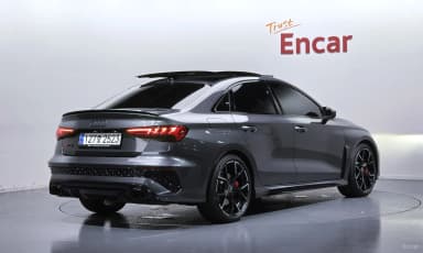 RS3 (8Y)