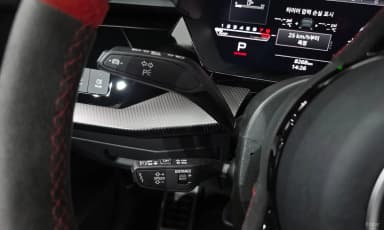 RS3 (8Y)