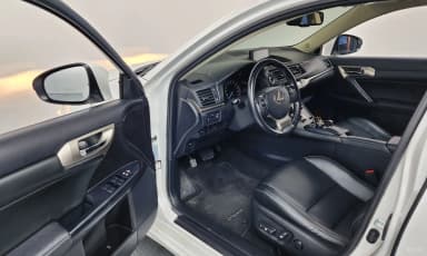 CT200h