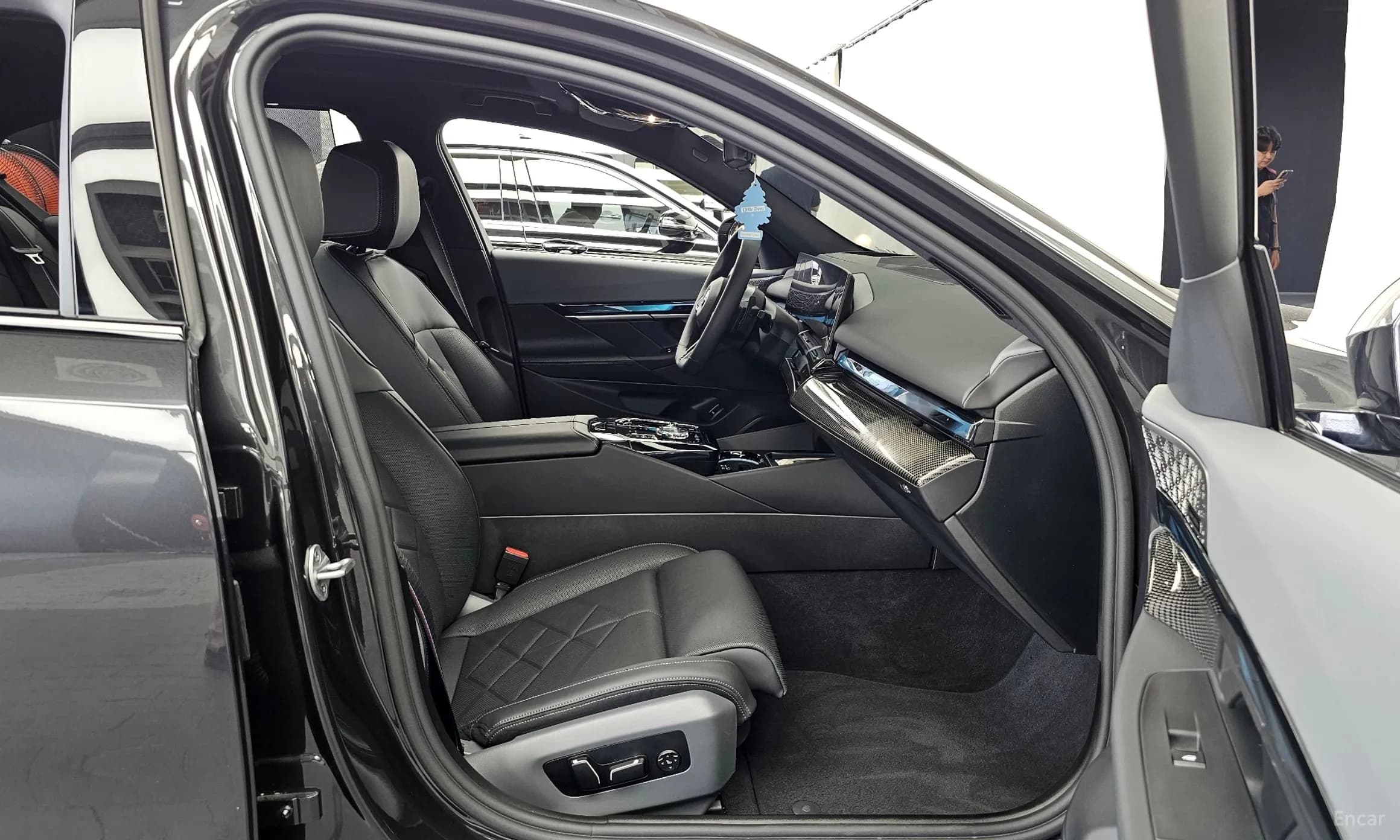 5 Series (G60)