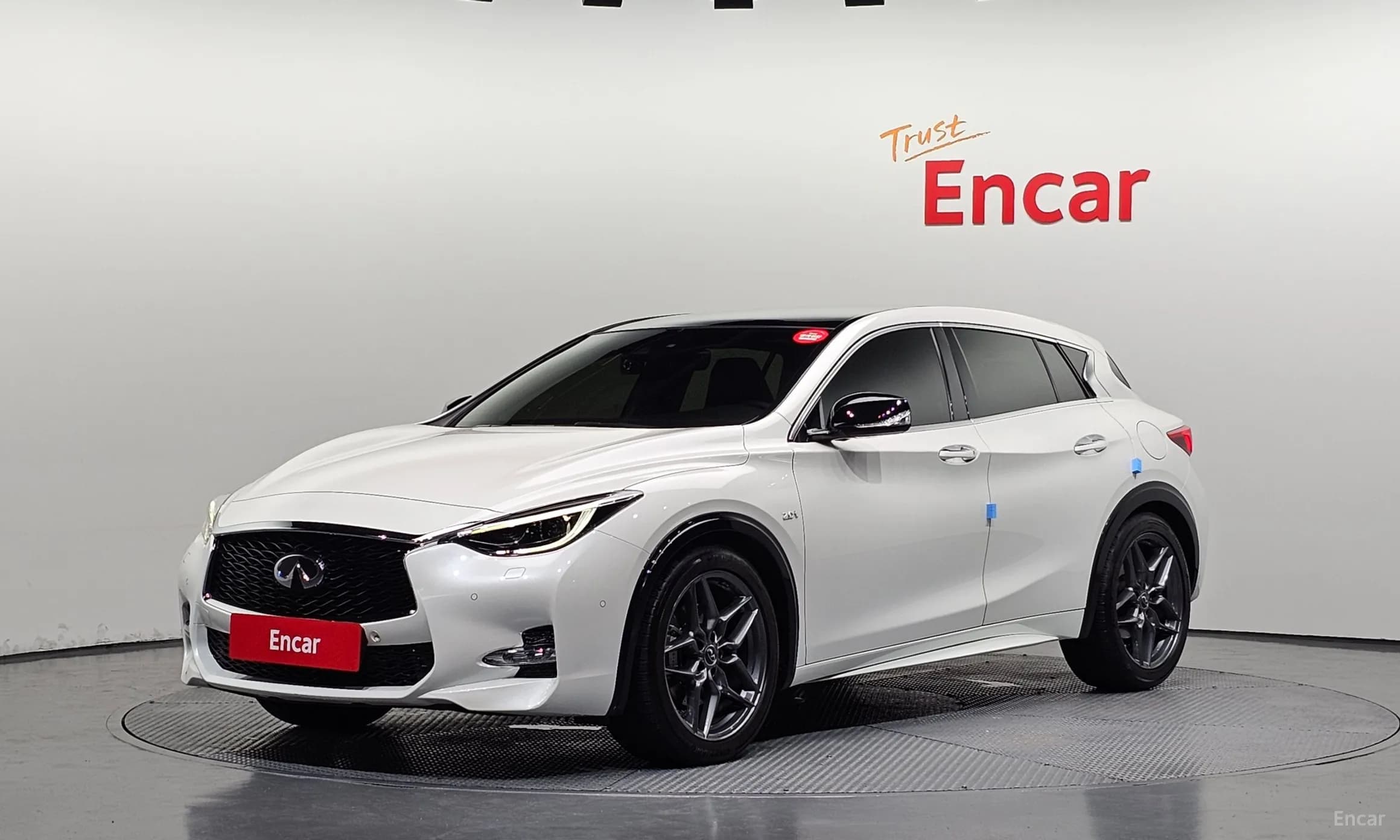 Q30