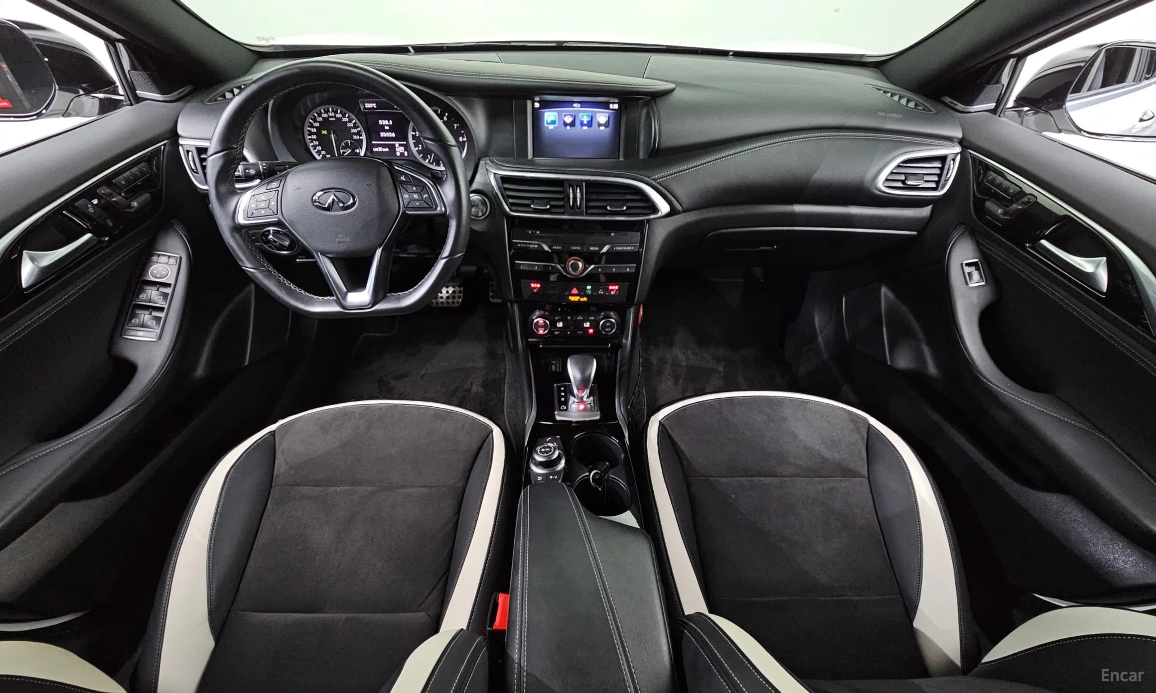 Q30