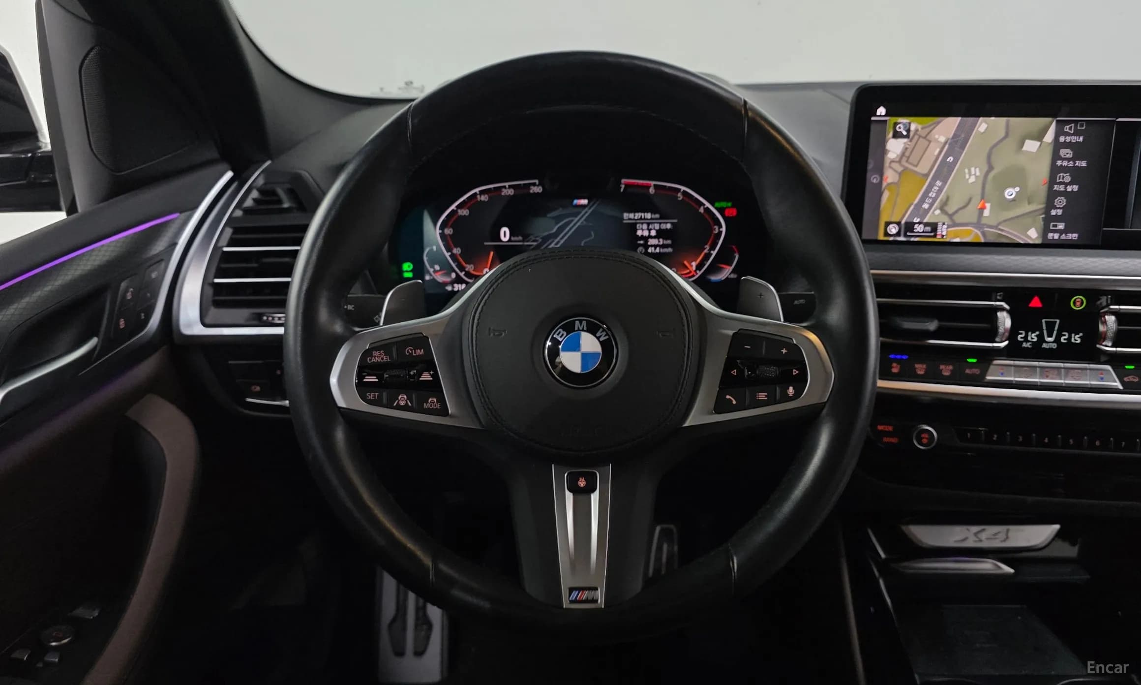 X4 (G02)