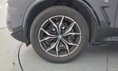 X4 (G02)